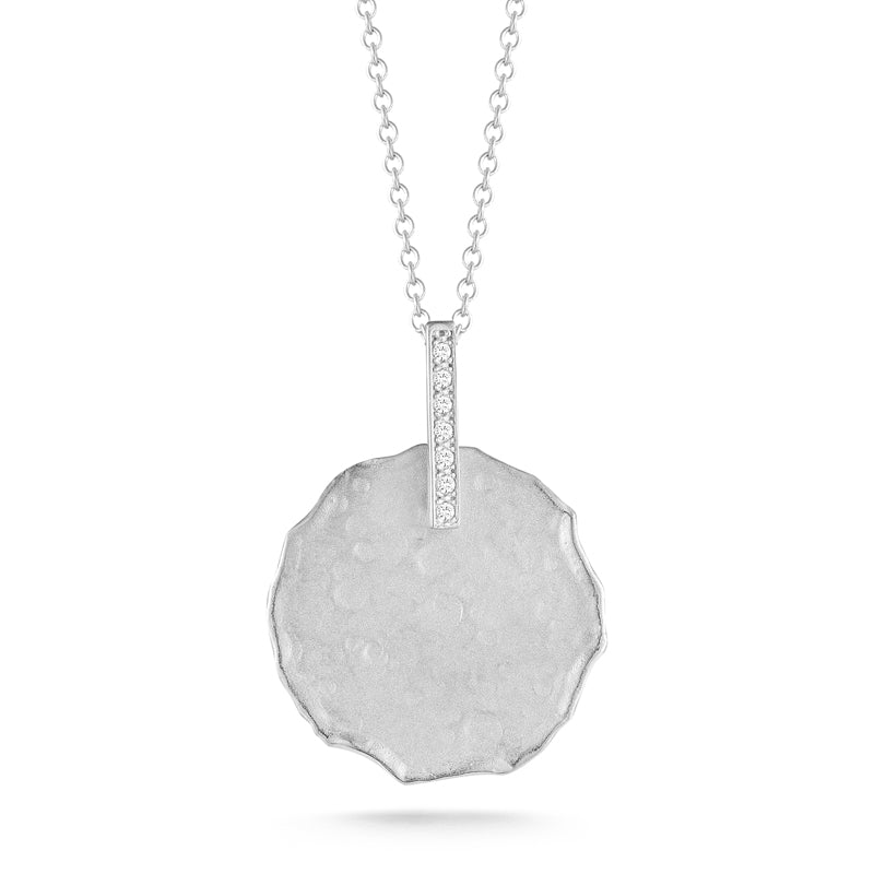 14 Karat White Gold Circle Pendant